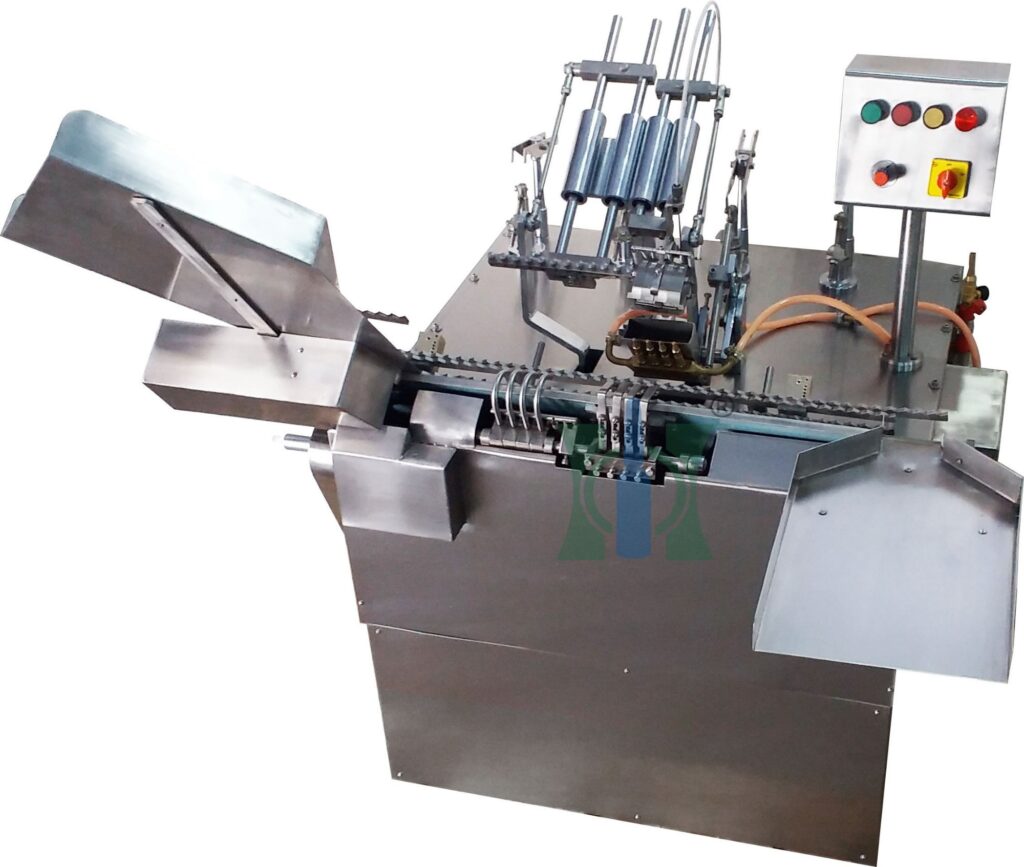 automatic-four-head-ampoule-filling-sealing-machine-1024x867